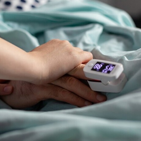 บริการจัดส่งคนดูแลผู้ป่วย รายวัน-รายเดือน ในกรุงเทพ บริษัทจัดส่งคนดูแลผู้ป่วย  ศูนย์ส่งคนดูแลผู้สูงอายุ  ศูนย์จัดส่ง คนดูแลผู้สูงอายุ  จัดส่งพนักงานดูแลผู้ป่วย  ศูนย์จัดหาผู้ดูแลผู้ สูงอายุ 